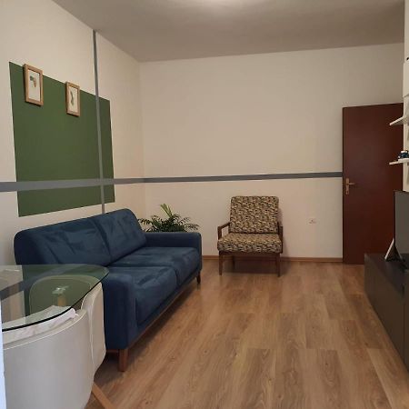 Heris'S Apartment Tirana Exterior foto