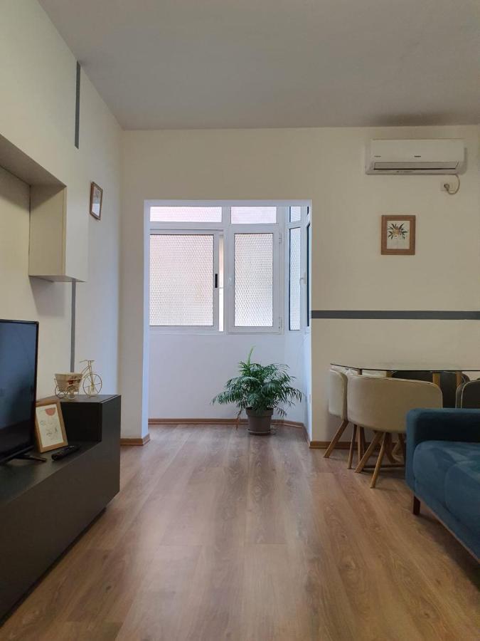 Heris'S Apartment Tirana Exterior foto